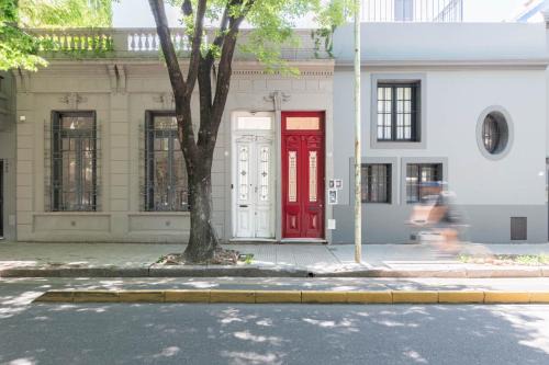 Palermo Casa | Fliphaus Ravignani 1668 - 3 Bd Pool & BBQ