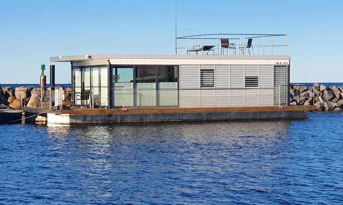 Laboe Casa | Floating 44 in Laboe - die Schwimmenden Logenplätze an der Kieler Förde