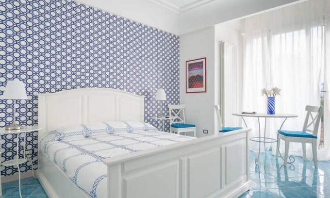 Vomero Apartamento | FLORA WIFI SUITE gratis en chiaia