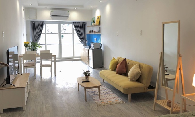 District 3 Apartamento | ♫♬Floral Mustard lovely Room in SaiGon Center 3per
