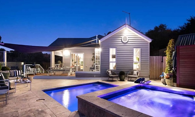 Daylesford Casa | Florence Daylesford ~ Luxury Getaway with Spa, Sauna & Pool!