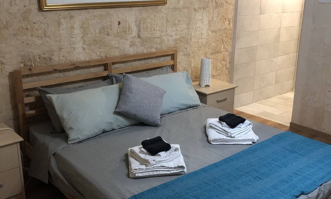 Floriana Casa | Floriana Cosy town house, Beautiful and cosy