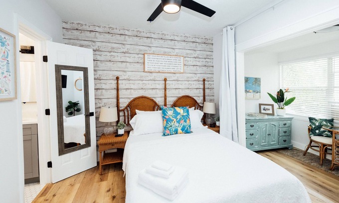 Crescent Lake Apartamento | Florida Charm in the heart of Downtown St Pete