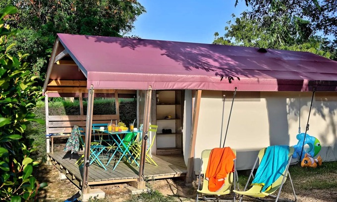 Anneyron Casa | Flower Camping La Chataigneraie **** - Freeflower Comfort 22m2 (2 bedrooms) + covered terrace 5 people