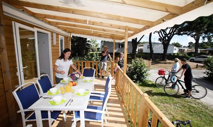 Saint-Philibert Casa | Flower Camping Le Kerarno **** - Mobile Home Comfort 22m2 - 2 bedrooms - Terrace semi-covered - TV - dishwasher 5 people