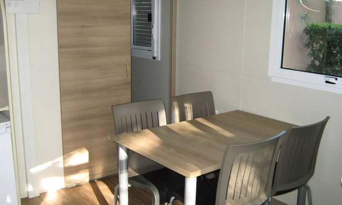 Noves Chalet De Esquí | Flower Camping le Pilon d'Agel *** - Chalet Némo Confort 3 rooms 4 people Air-conditioned