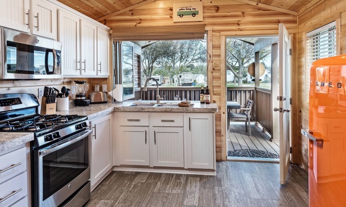 Buellton Otro | Flying Flags RV Resort & Campground