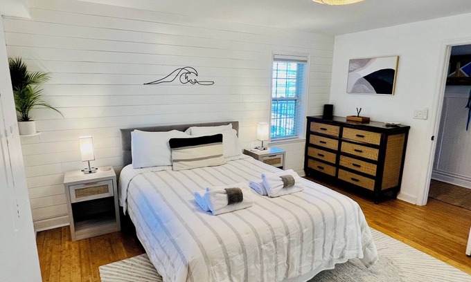 Folly Beach Condominio | Folly River Condo - Pool / Dock / Balcony with a view!