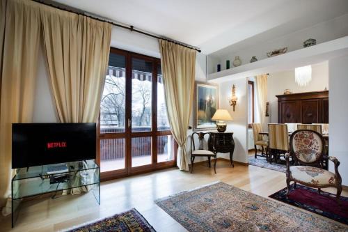 Morivione Apartamento | Fondazione Prada - Quadrilocale in stile classico