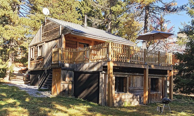Superbolquere Chalet De Esquí | FONT ROMEU - BOLQUERE - CHALET ACOGEDOR PERMANENTE Au Milieu Des Sapins