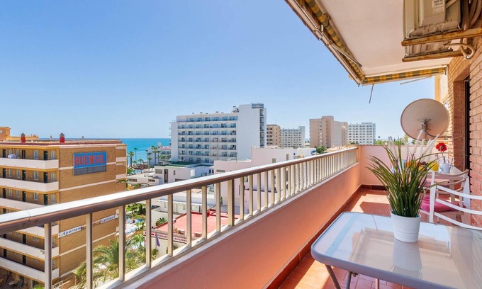 Carihuela Apartamento | Fontana - Terraza, Piscina, Parking, 2ª linea de playa. Vistas al mar