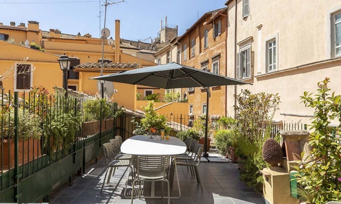 Rione IV Campo Marzio Apartamento | Apartamento Campo Marzio, en el corazón de la ciudad