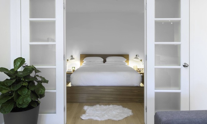 Little Italy Condominio | Foodies encrucijada: Mile End Plateau X Little Italy