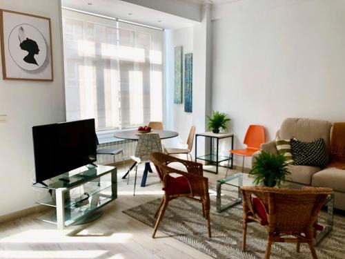 Gros Apartamento | FOODIES LOCATION. SURF. NETFLIX . 3 BDR