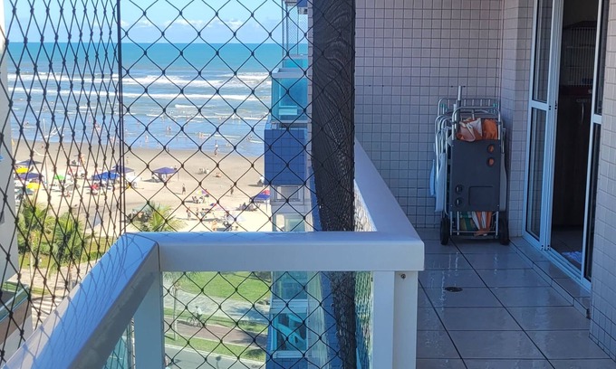 Caicara Apartamento | Pie en la arena, gran balcón, vista al mar. Descuentos échale un vistazo!