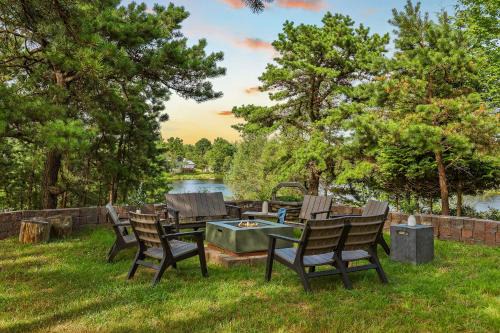 Long Pond Casa | For Lake Sake by AvantStay Lakefront Hot Tub View