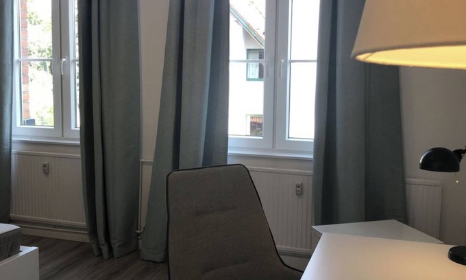 Potsdam West Apartamento | For students: furnished room in a shared apart. near university & palace garden
