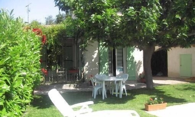 Verquieres Apartamento | Para nuestras vacaciones, visitará la Provenza!