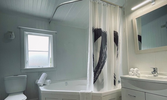St. Clair Villa | Forbury Manor