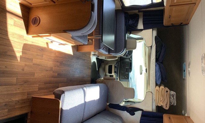 Las Vegas Casa | FORD 2014 28FT CLASE C RV SLEEPS 8 CONDUCE COMO UN NOMBRE DE COCHE NOMBRE (LILLY)