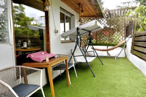Sant Cugat del Valles Apartamento | Forest Escape near Barcelona