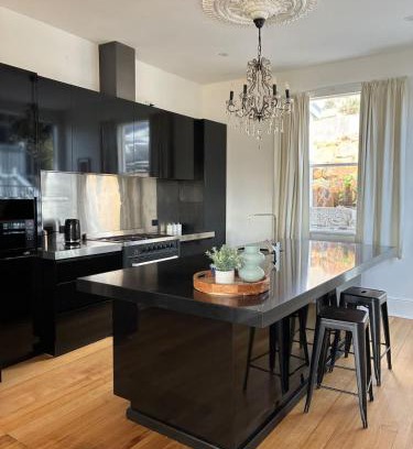 Trevallyn Casa | Forest Rd Haven with Tamar River Views