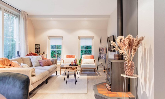 Lemele Casa | Forest Retreat: Private House