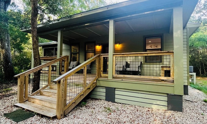 Apalachicola Casa | Forest View