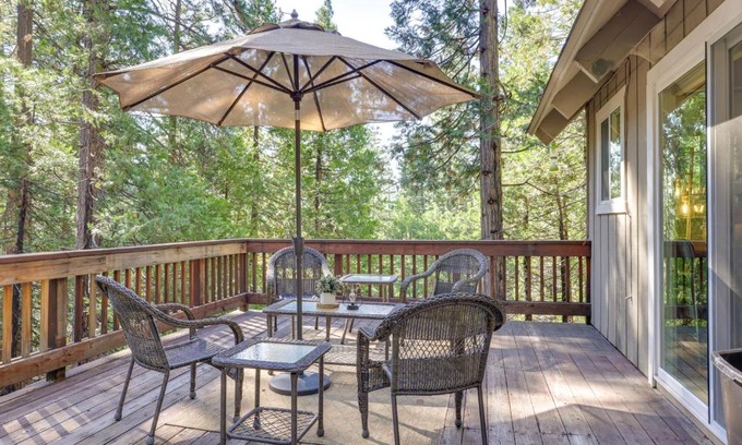 Cold Springs Casa | Forested Cold Springs Cabin with Wood-Burning Stove!