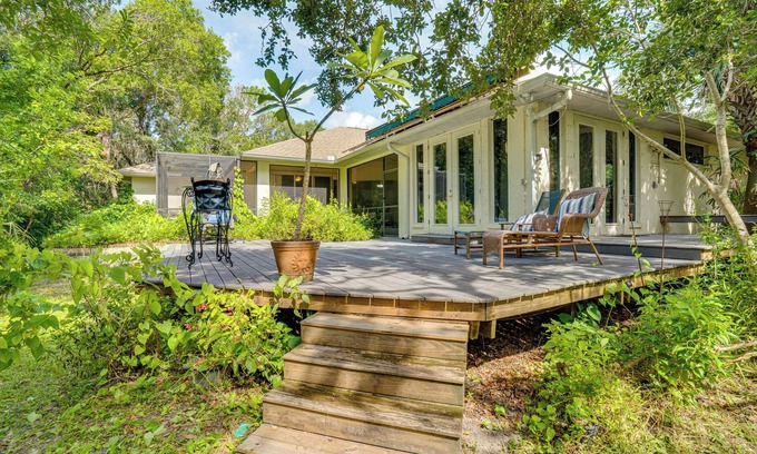 Wimauma Casa | Forested Wimauma Retreat 2 Mi to State Park!