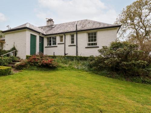 Lerags Casa | Forester's Cottage