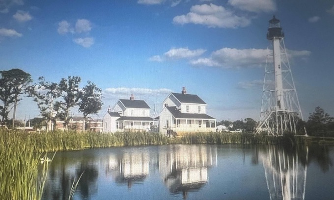 Port St. Joe Casa | Forgotten Coastal Cottage in Port St. Joe is ready for vacation or long stays.