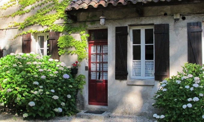 Genolhac Otro | Former Cévennes silkworm farm surrounded by 5 hectares of private land