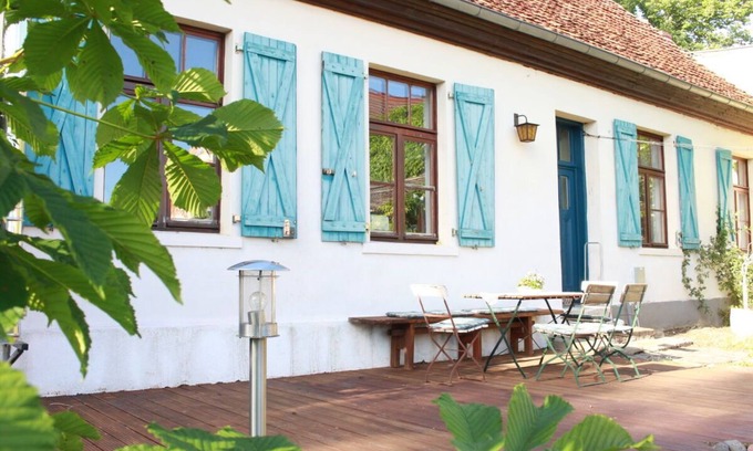 Breetz Otro | Former farmhouse with artistic ambience, sauna and whirlpool