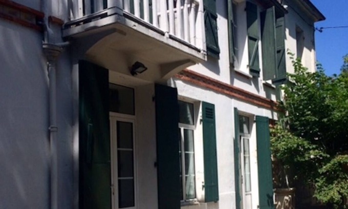 Pessac Casa | Former postal relay near Bordeaux and Arcachon