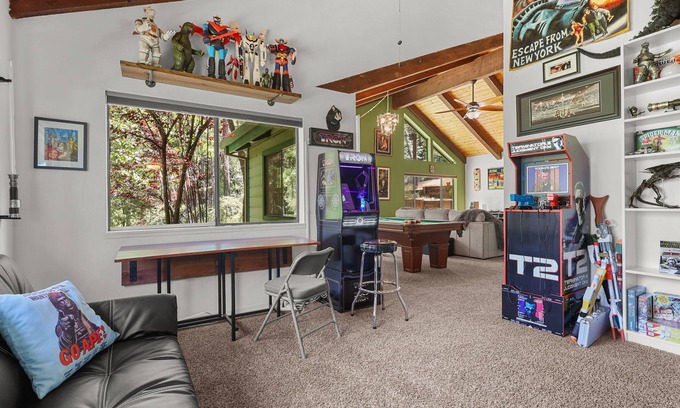 O'Brien Casa | ¡Fort Bigfoot! A Geek's Paradise