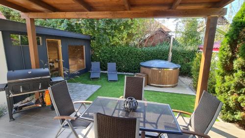 Zamardi Villa | FortunaBeachHouse