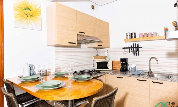 Ain Zaghouan Apartamento | Forum Charming 1bd next to Hypermarket Carrefour