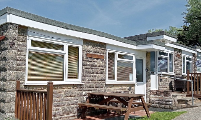 Sandown Chalet De Esquí | Fossils Reach: Comfy, dog friendly, and with superfast broadband