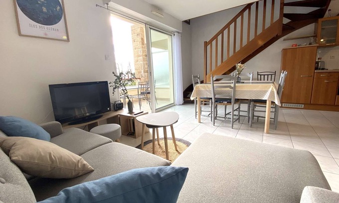 Fouesnant Apartamento | Fouesnant Beg Meil, duplex in the heart of the village, 450 m from the beach