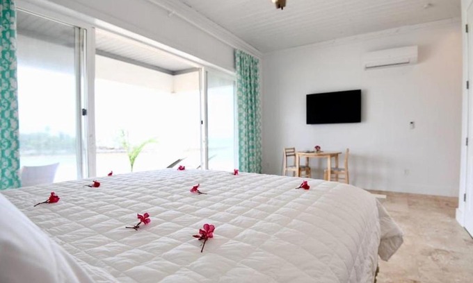 New Bight Casa | Fountain Bay Resort and Marina