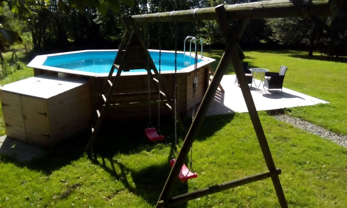 Saint-Clement-Rancoudray Cabaña | Casa de campo de cuatro dormitorios (para 7/8), nueva piscina de 17 pies para 20 16