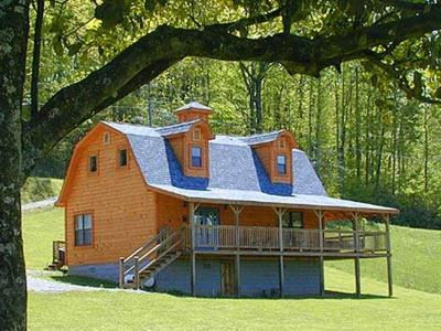 Gatlinburg - Pigeon Forge Casa | Four Bears Barn Cabin