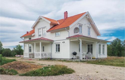 Gnosjo Municipality Casa | Four-Bedroom Holiday Home In Gnosjo