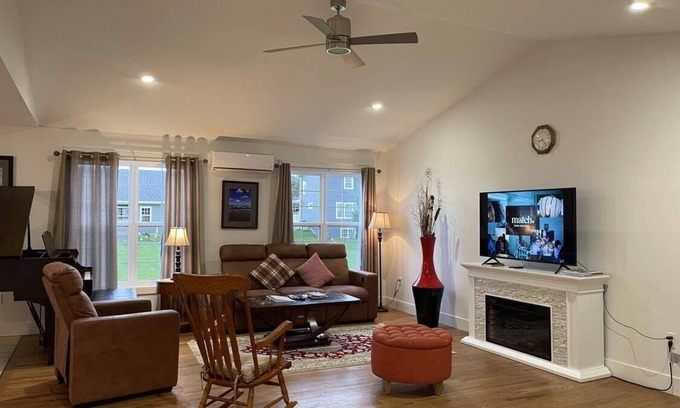Stratford Casa | Four Bedroom Vacation Home in Stratford PE