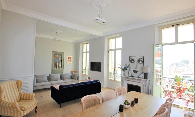 Riou - Petit Juas - Av de Grasse Apartamento | FOUR BEDROOMS/SEA VIEW