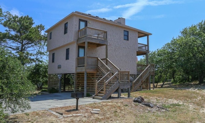 Tuckahoe Casa | Charming, home away from home, for you and you four-legged friend!