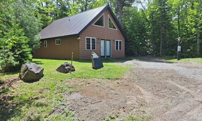 Carrabassett Valley Cabina | Cabina de cuatro estaciones cerca del río carrabasset 5 min. de la montaña Sugarloaf