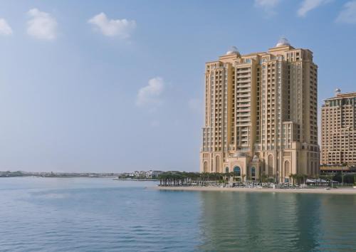 Doha Complejo | Four Seasons Resort and Residences at The Pearl - Qatar