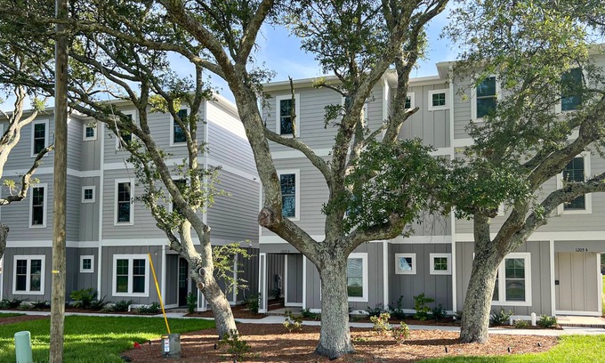 Morehead City Casa | Four townhomes - heart of the city - elevator, balconies, fast WiFi, central AC